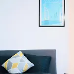 Bella Luna Ii - Elegant Centre - Parking Gratuit - Wifi Ultra Rapide-appareil Massage-netflix-jeu Societe * Troyes