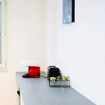 Bella Luna Ii - Elegant Centre - Parking Gratuit - Wifi Ultra Rapide-appareil Massage-netflix-jeu Societe Daire *
