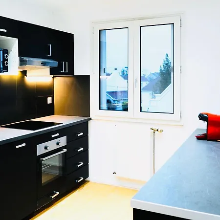 Apartmán Bella Luna Ii - Elegant Centre - Parking Gratuit - Wifi Ultra Rapide-appareil Massage-netflix-jeu Societe